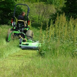 Peruzzo_fox-cross-high-grass-cutting