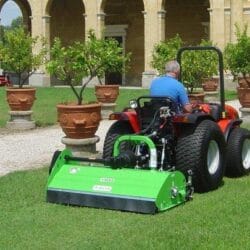 Peruzzo_fox-s-mower-private-yards