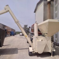 Peruzzo_hammer-mill-700universal-maize-flour