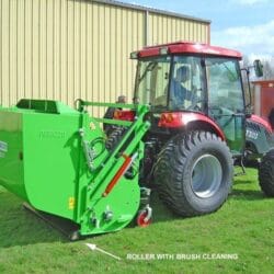 Peruzzo_panther-professional-rolles-brush-cleaning