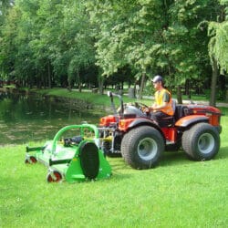 Peruzzo_puma-flail-mower-lake-banks