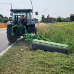 Peruzzo_rear-flail-mower-bull-cross-road-maintenance