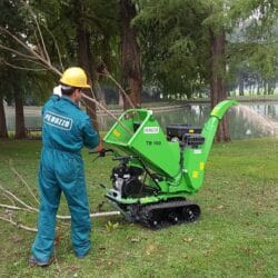 Peruzzo_tb100c-pro-wood-chipping