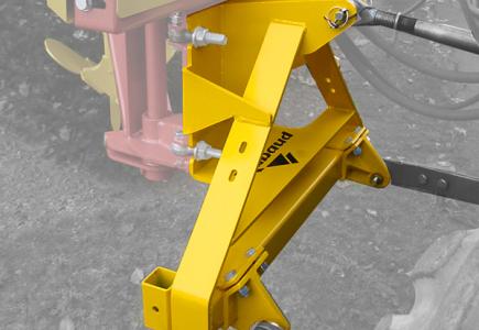 Attelage 3 points avant avec 2 béquilles de stationnement