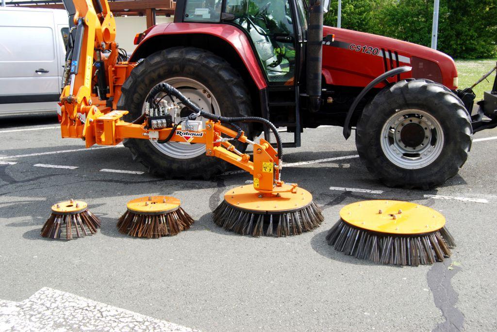 Rabaud_4-modeles-de-brosse