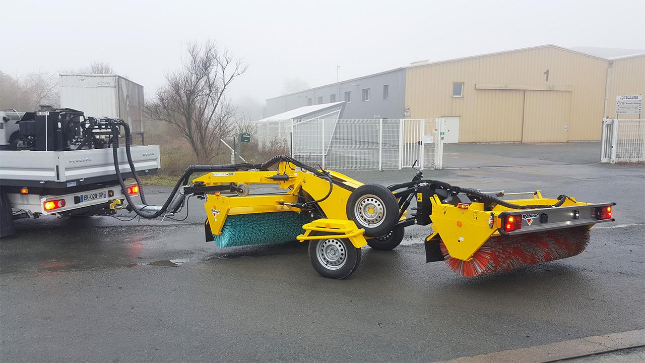 Rabaud_balayeuse-2-balais-transport