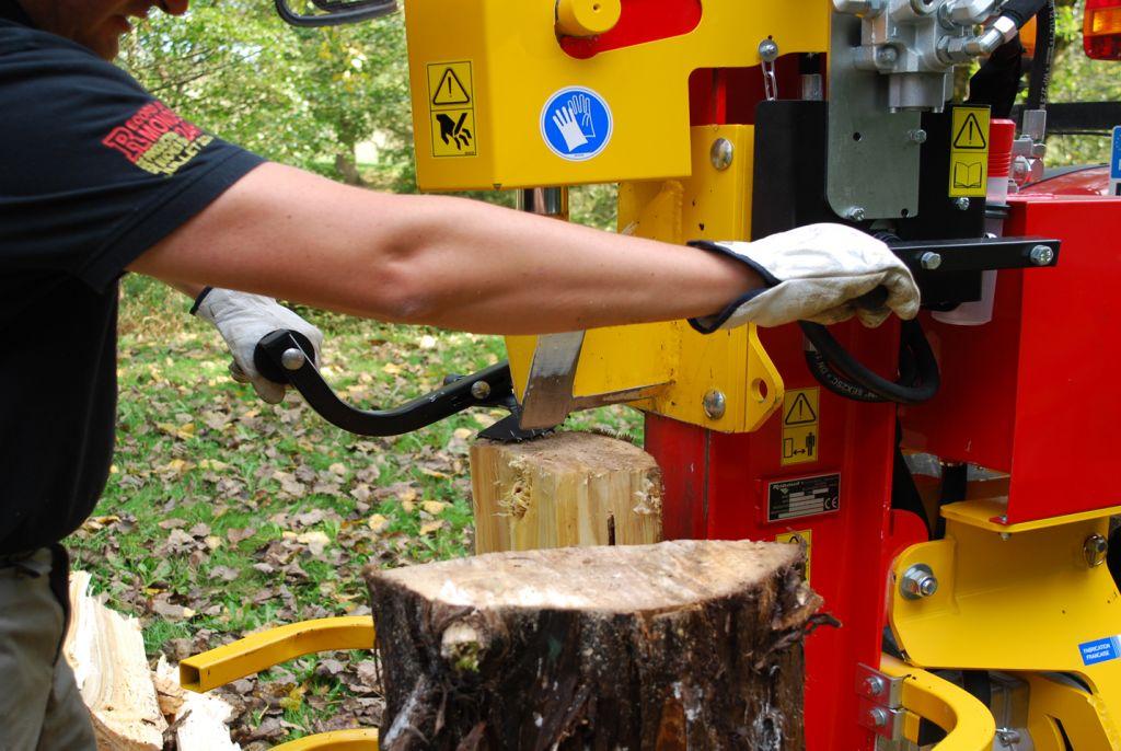 Rabaud_casser-buches-rabaud-fendeuse