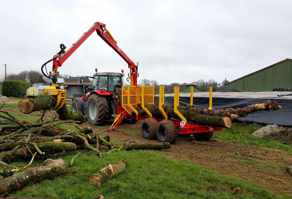 Rabaud_chargement-bois-grue