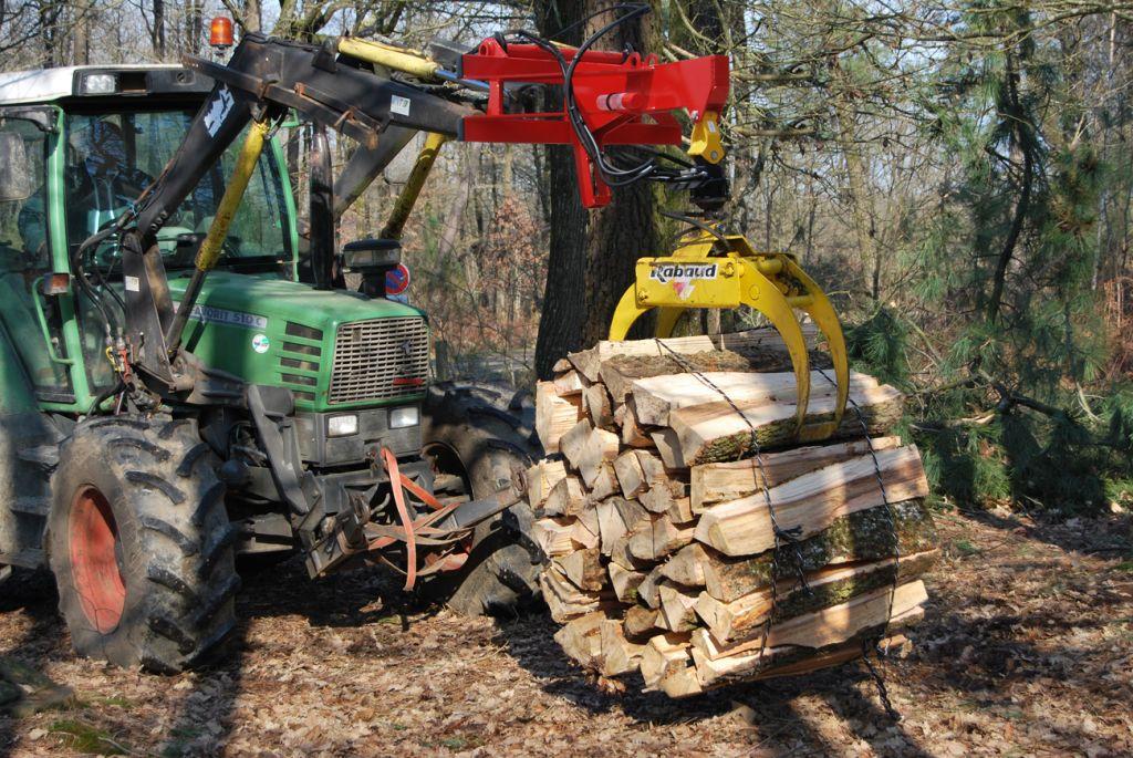 Rabaud_grappin-bois-chargeur-agricole