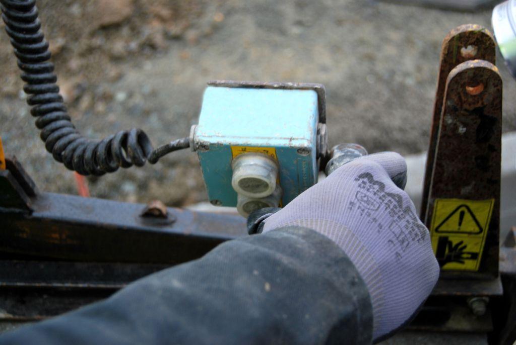 Rabaud_levage-bordure-treuil-pose-bordure