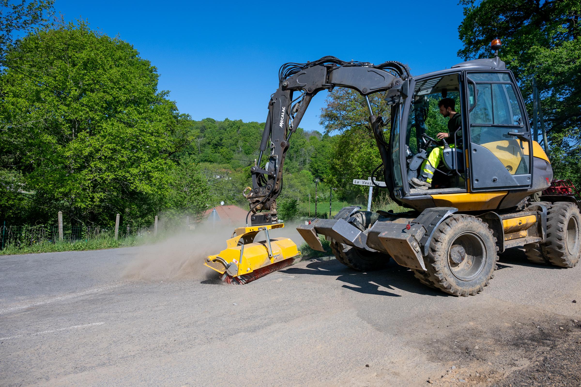 Rabaud_nettoyage-voirie-astranet