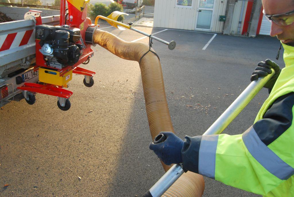 Rabaud_poignee-aspirateur-feuilles