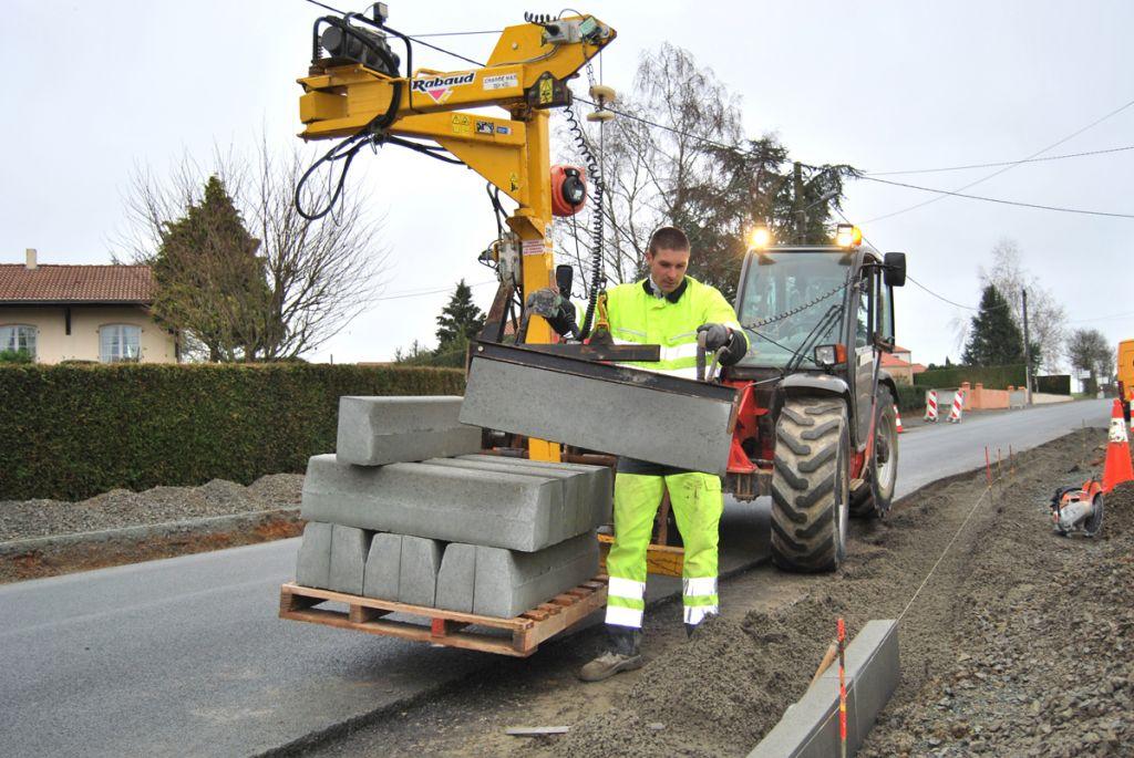 Rabaud_pose-bordures-telescopique