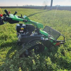 Peruzzo_peruzzo-motofrog75-wlak-behind-mower-1