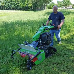 Peruzzo_peruzzo-mower-undergrowth