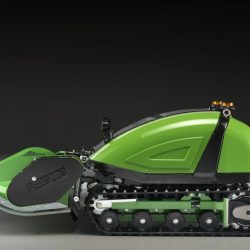 Peruzzo_robofox-hybrid-flail-mower-lateral