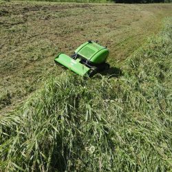 Peruzzo_robofox-hybrid-hill-grass-cut