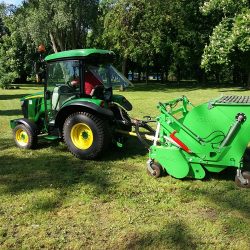 Peruzzo_rotovac-mower-on-grassy-surfaces