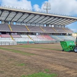 Peruzzo_rotovac-sweeper-football-stadio