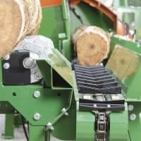 Zuführtisch Kettenförderer Stammbeschickung